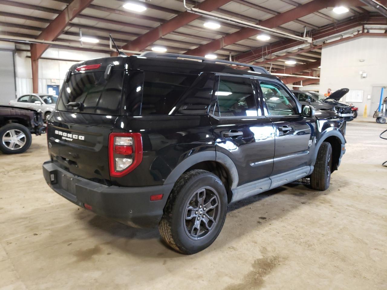 Image 3 of 2022 FORD BRONCO SPORT BIG BEND 2022 with VIN 3FMCR9B64NRD56611