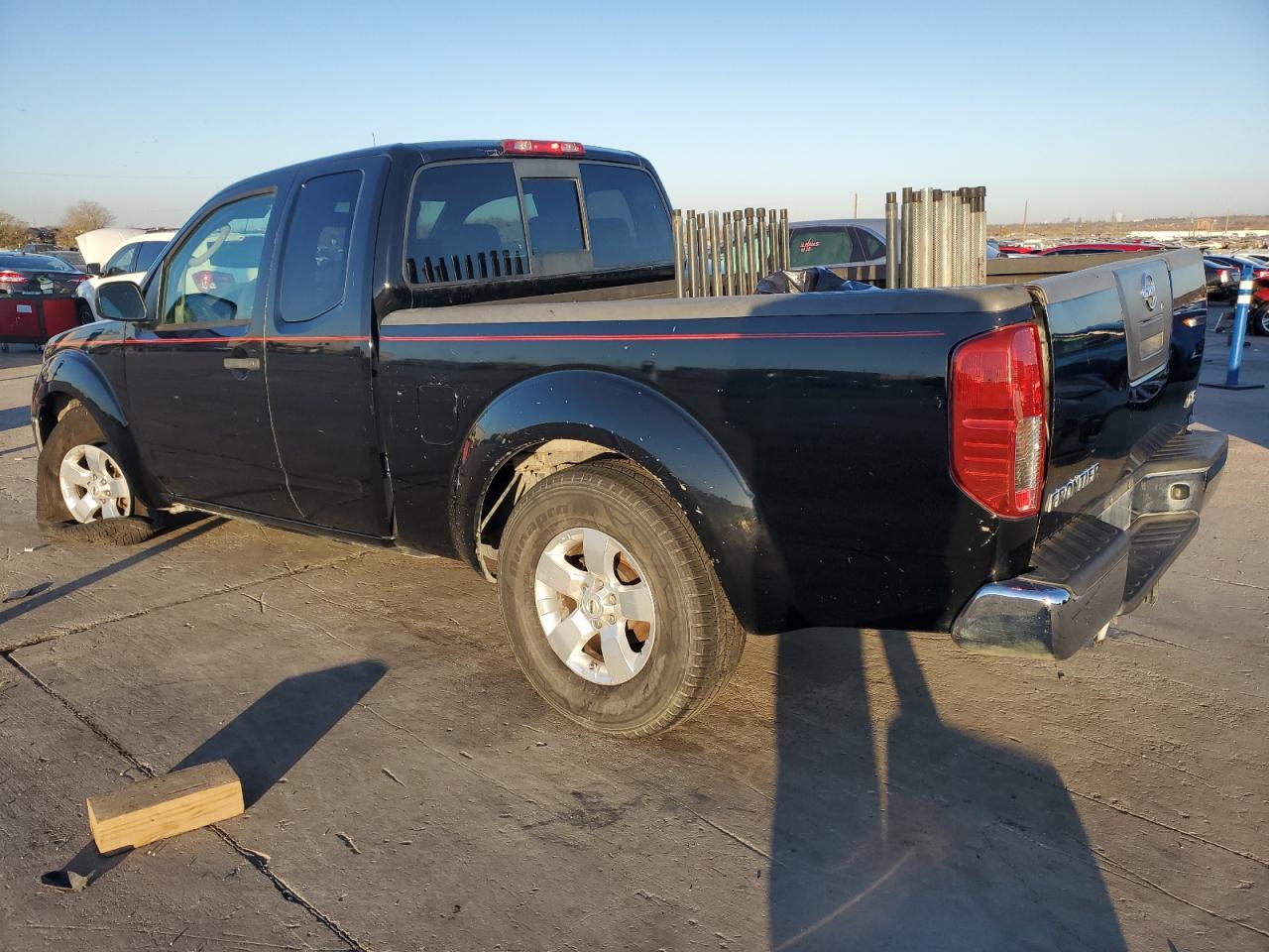 Image 2 of 2010 NISSAN FRONTIER KING CAB SE 2010 with VIN 1N6AD0CUXAC428825