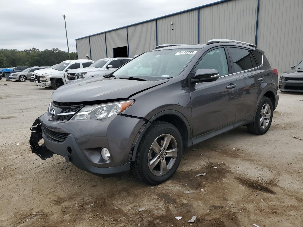 Obraz 1 z 2015 TOYOTA RAV4 XLE 2015 z VIN 2T3WFREV9FW200560