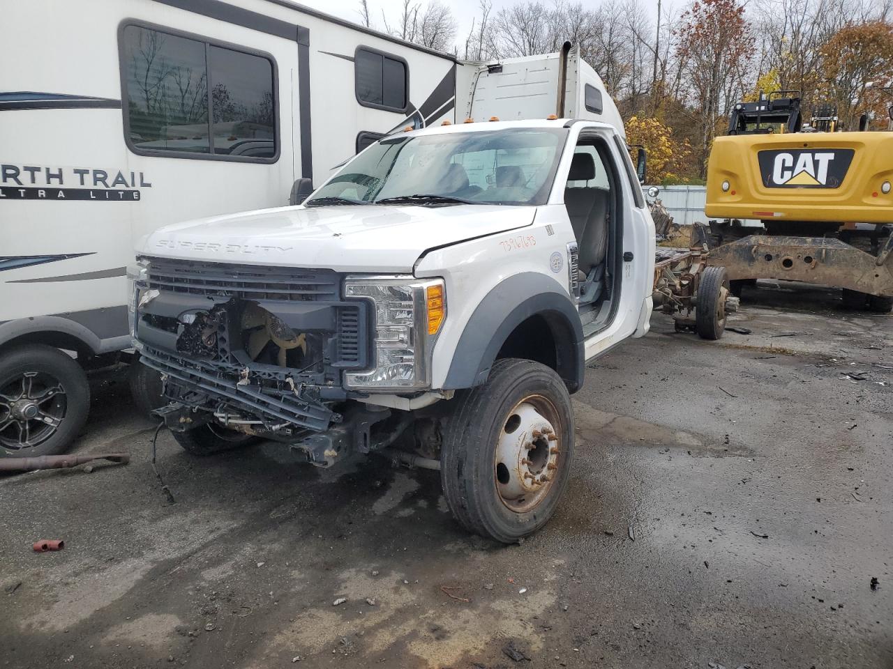 Ford F550 Super Duty 2017 image