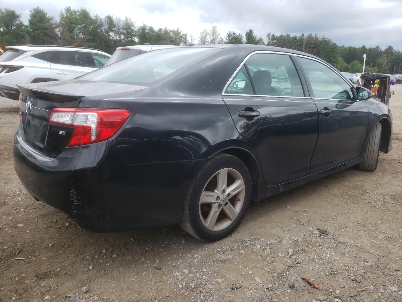 Image 3 of 2013 TOYOTA CAMRY L 2013 with VIN 4T1BF1FK9DU205526