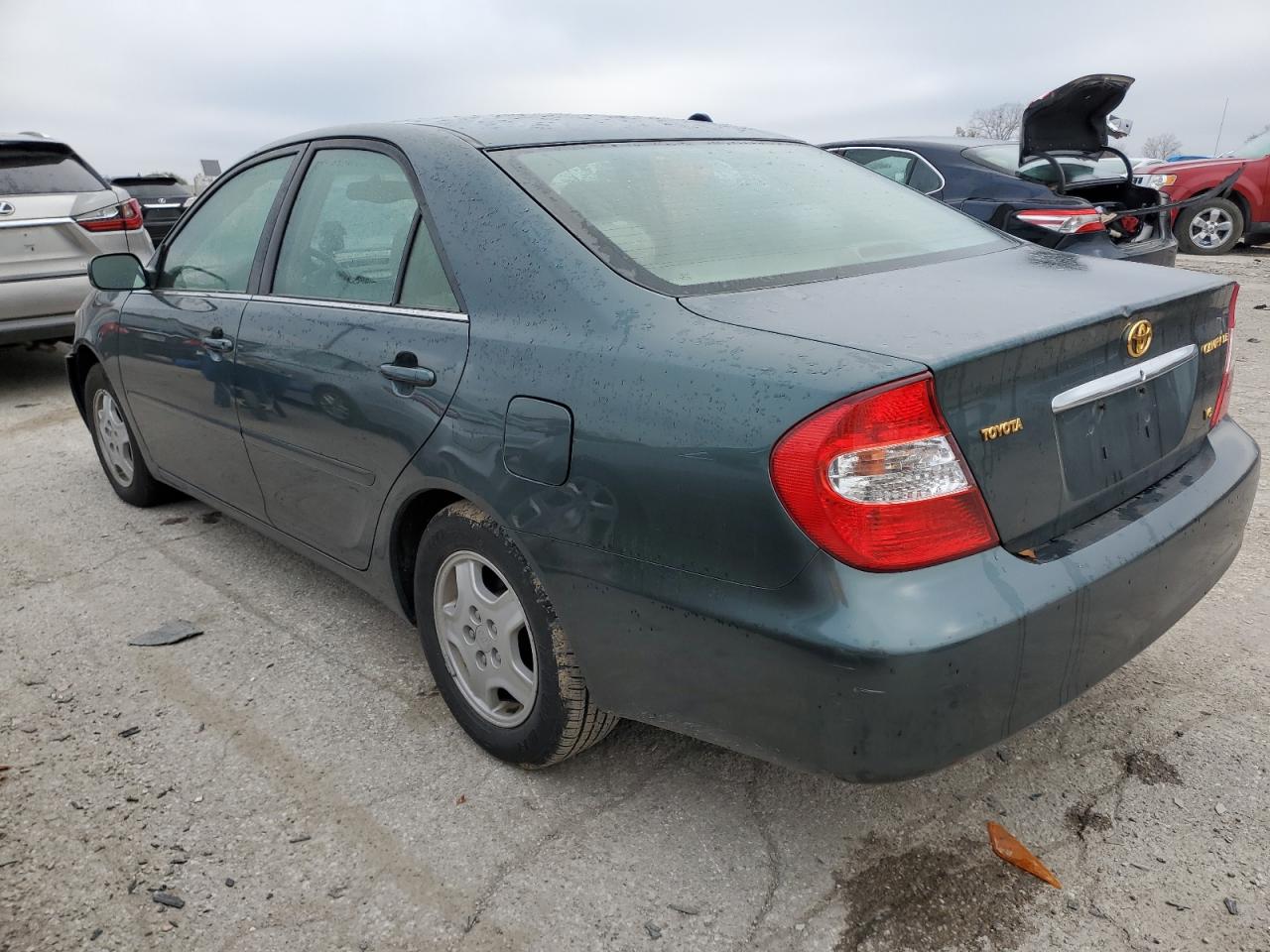 Изображение 2 2002 TOYOTA CAMRY LE 2002 с VIN 4T1BF30K82U509352