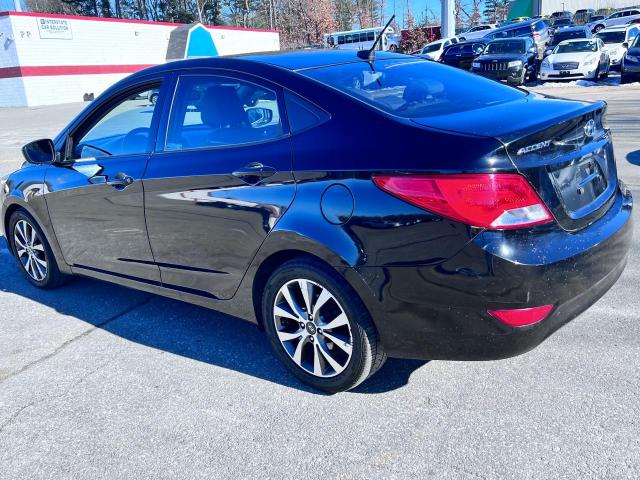 Obraz 3 z 2017 HYUNDAI ACCENT SE 2017 z VIN KMHCT4AE1HU360027