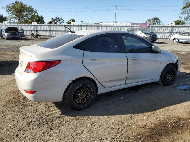 Изображение 3 2016 HYUNDAI ACCENT SE 2016 с VIN KMHCT4AE2GU976947