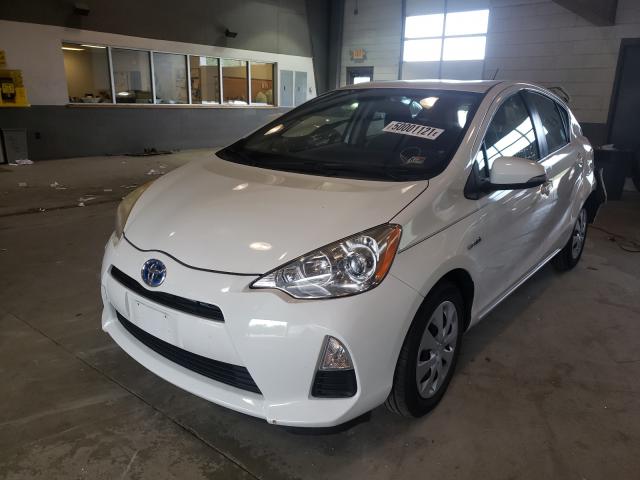 Изображение 2 2012 TOYOTA PRIUS C  2012 с VIN JTDKDTB31C1500320