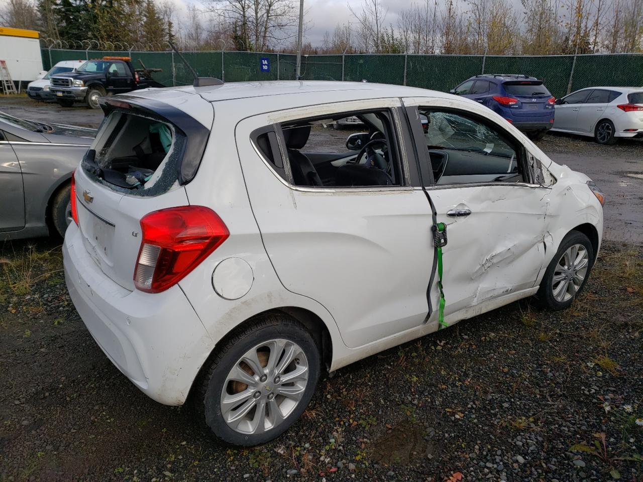 Изображение 3 2016 CHEVROLET SPARK 2LT 2016 с VIN KL8CF6SA2GC607281