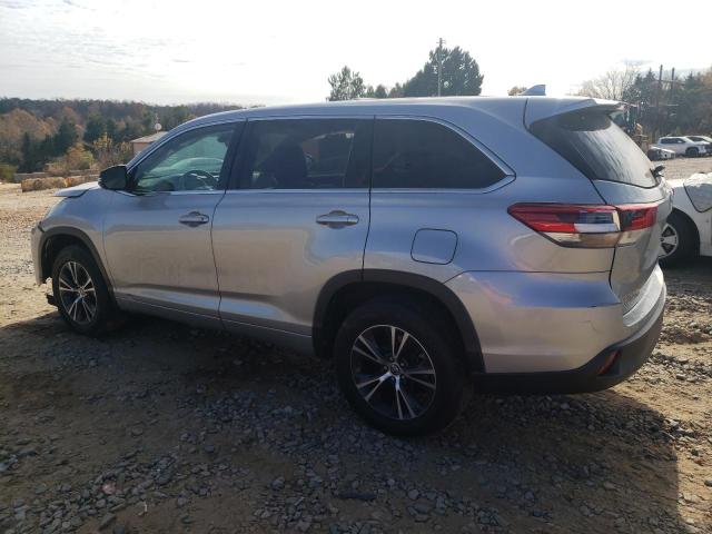 Obraz 2 z 2018 TOYOTA HIGHLANDER LE 2018 z VIN 5TDZZRFH1JS278063