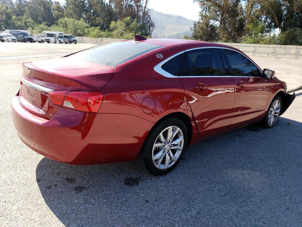 Image 3 of 2018 CHEVROLET IMPALA LT 2018 with VIN 1G1105S31JU146497