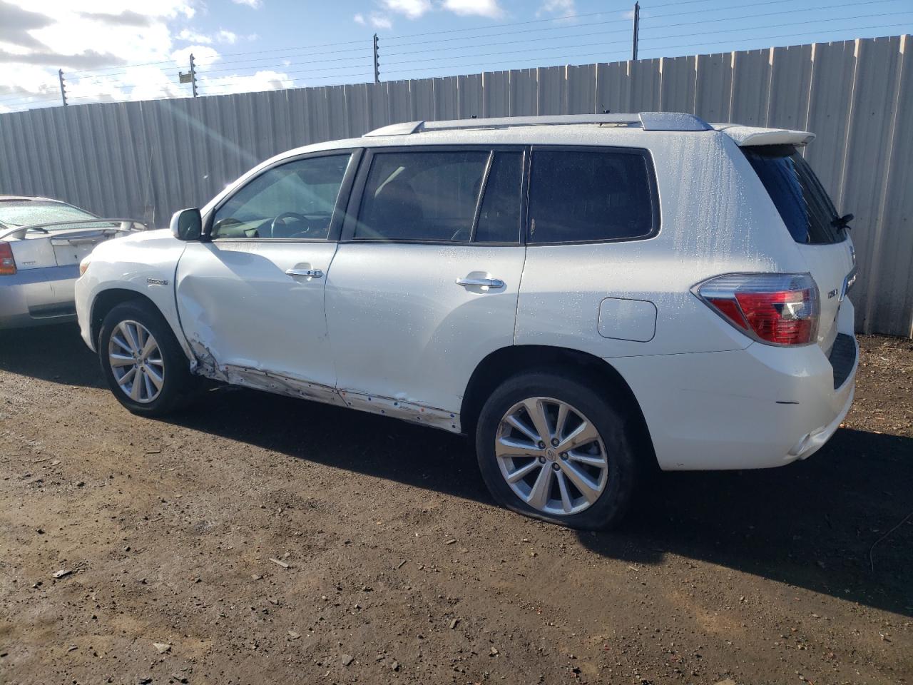 Image 2 of 2009 TOYOTA HIGHLANDER HYBRID LIMITED 2009 with VIN JTEEW44AX92030957