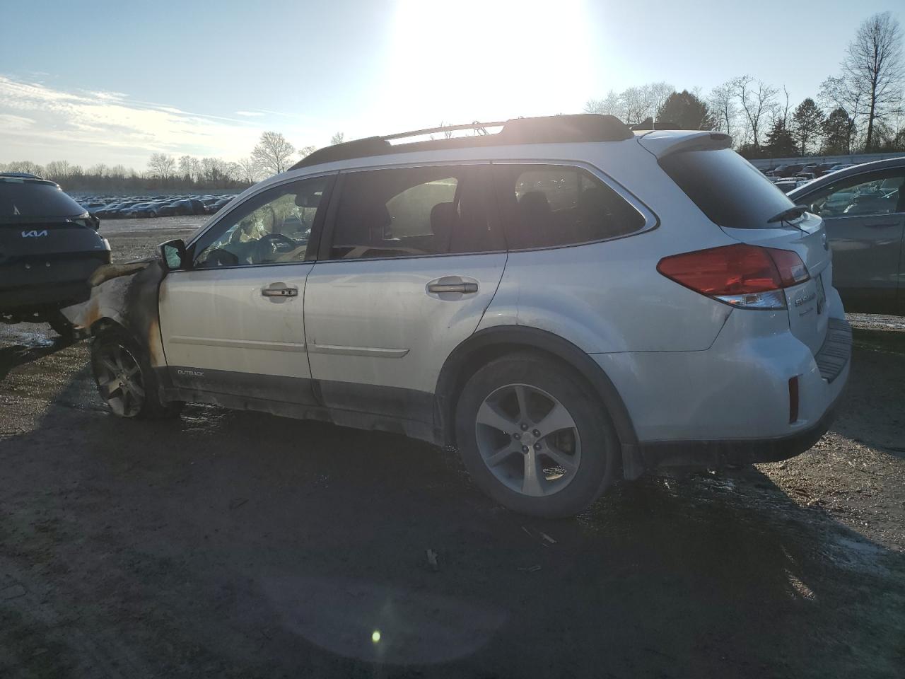 Obraz 2 z 2014 SUBARU OUTBACK 2.5I LIMITED 2014 z VIN 4S4BRBPC7E3206900