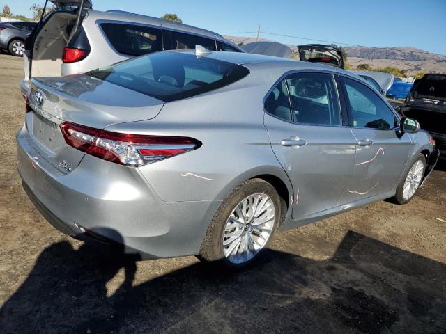 Изображение 3 2018 TOYOTA CAMRY HYBRID 2018 с VIN 4T1B21HK0JU503192