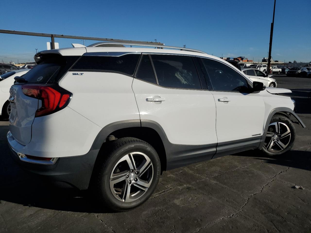 Image 3 of 2020 GMC TERRAIN SLT 2020 with VIN 3GKALPEV7LL255829