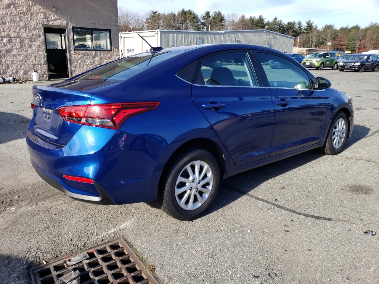 Obraz 3 z 2021 HYUNDAI ACCENT SE 2021 z VIN 3KPC24A62ME142297