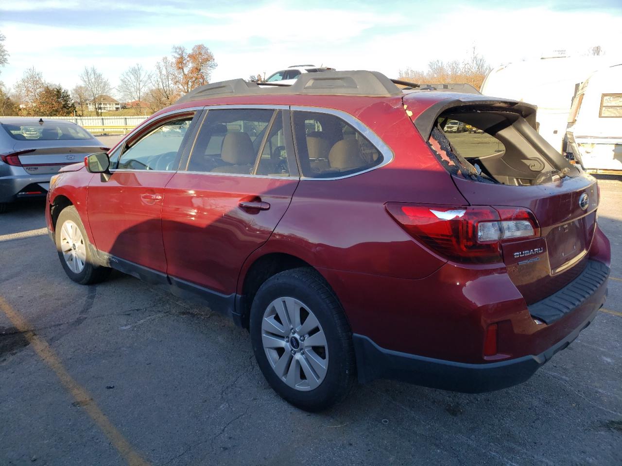 Obraz 2 z 2015 SUBARU OUTBACK 2.5I PREMIUM 2015 z VIN 4S4BSBCC7F3356405