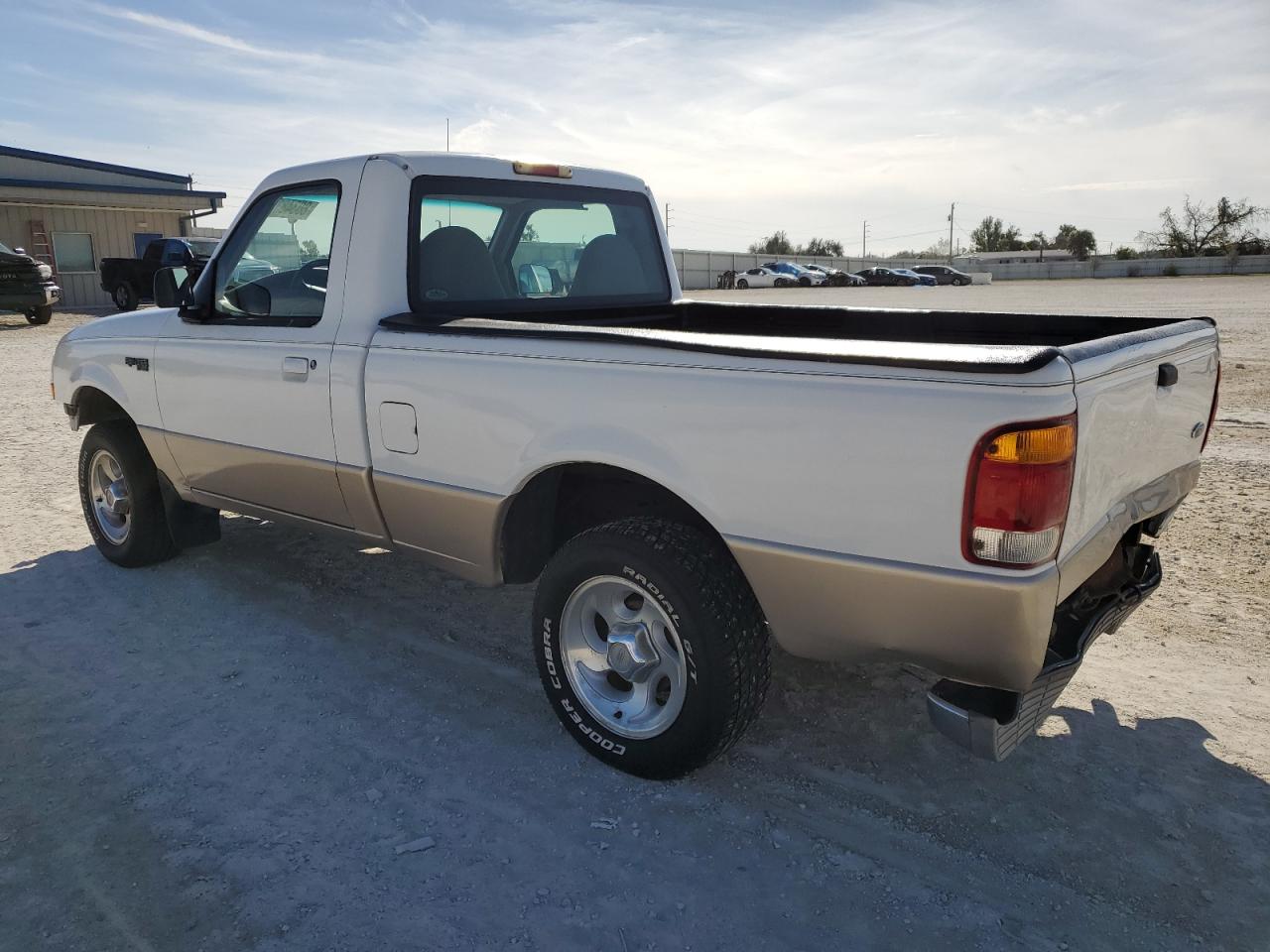 Image 2 of 1998 FORD RANGER  1998 with VIN 1FTYR10C3WUC21196