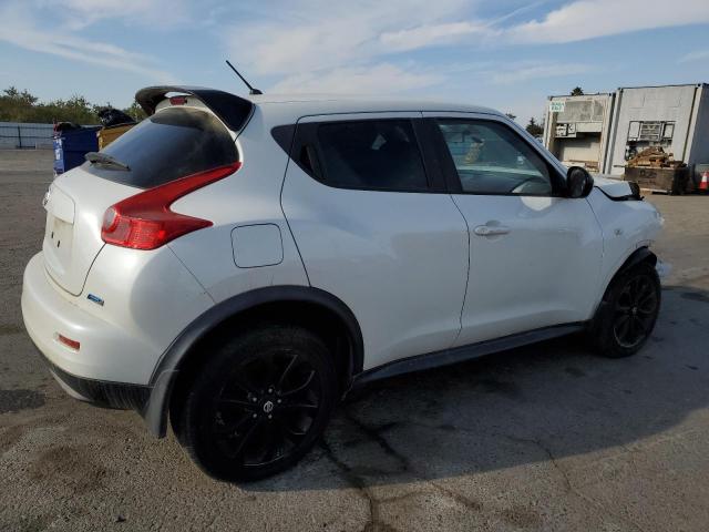 Image 3 of 2014 NISSAN JUKE S 2014 with VIN JN8AF5MR4ET361623