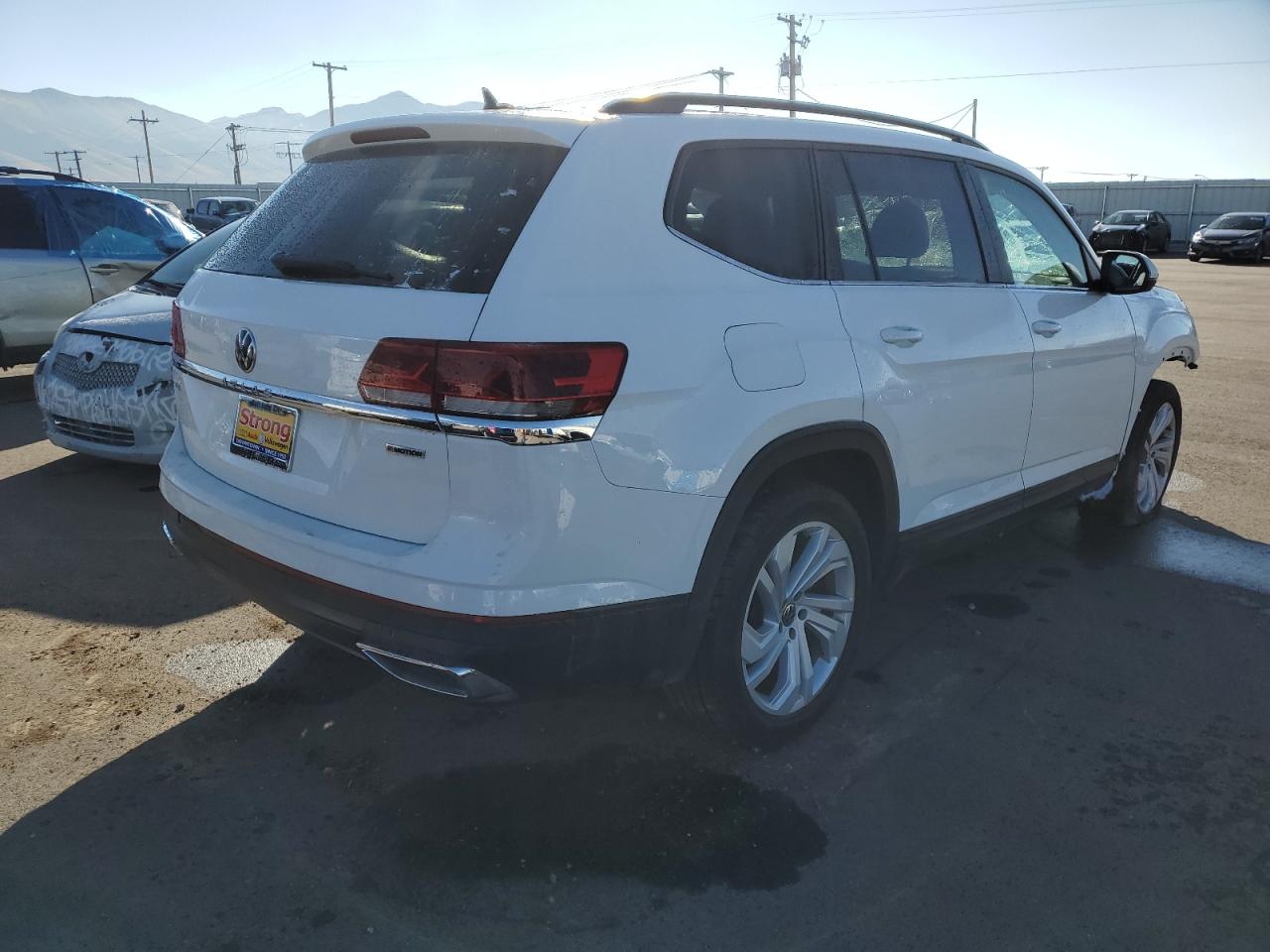 Obraz 3 z 2021 VOLKSWAGEN ATLAS SE 2021 z VIN 1V2HR2CA4MC546490