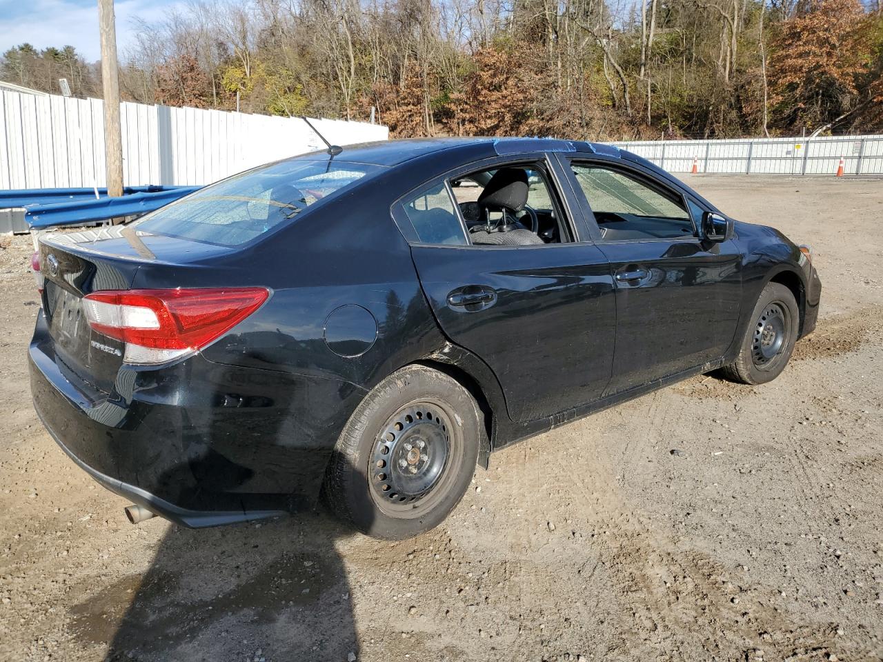 Obraz 3 z 2019 SUBARU IMPREZA  2019 z VIN 4S3GKAA6XK3615822