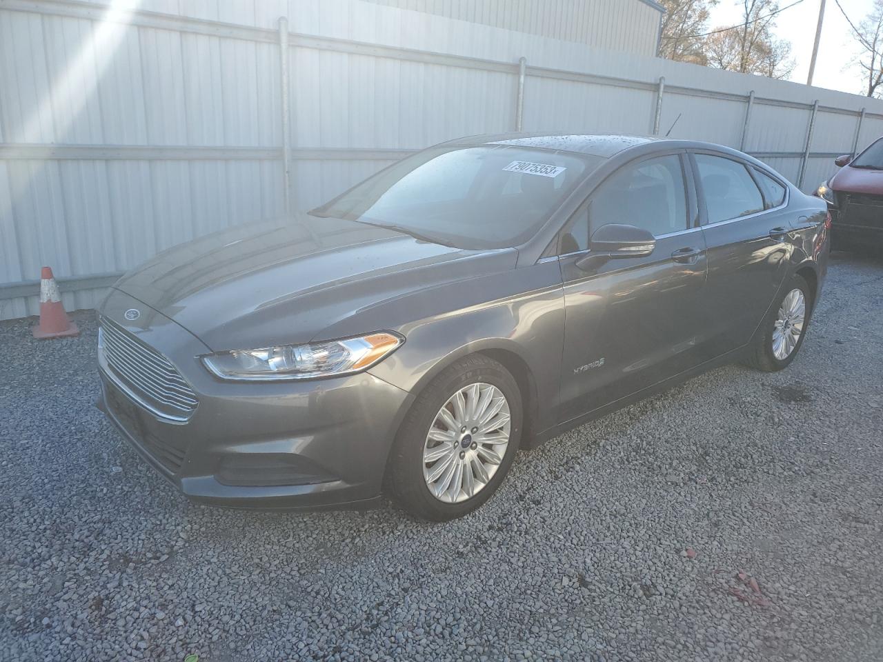 Obraz 1 z 2016 FORD FUSION SE HYBRID 2016 z VIN 3FA6P0LU1GR227508