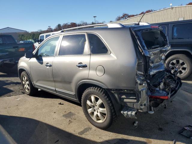 Obraz 2 z 2013 KIA SORENTO LX 2013 z VIN 5XYKTDA22DG403887