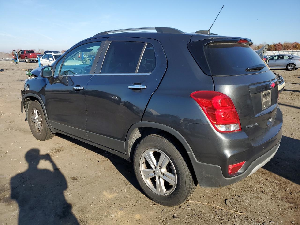 Obraz 2 z 2018 CHEVROLET TRAX 1LT 2018 z VIN 3GNCJPSB1JL388093