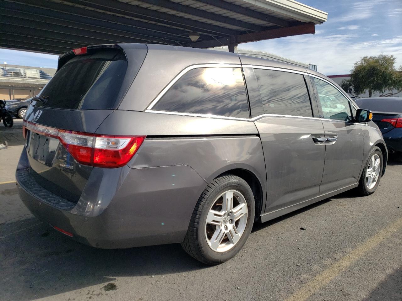 Изображение 3 2013 HONDA ODYSSEY TOURING 2013 с VIN 5FNRL5H99DB022536