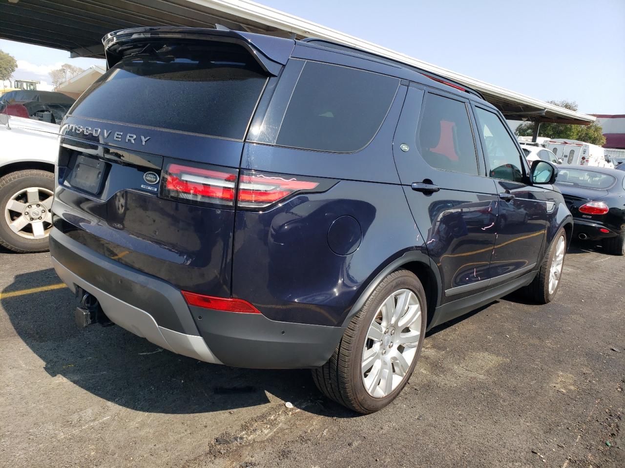 Obraz 3 z 2019 LAND ROVER DISCOVERY HSE 2019 z VIN SALRR2RKXKA085318