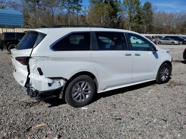 Изображение 3 2022 TOYOTA SIENNA XLE 2022 с VIN 5TDYRKEC1NS080291