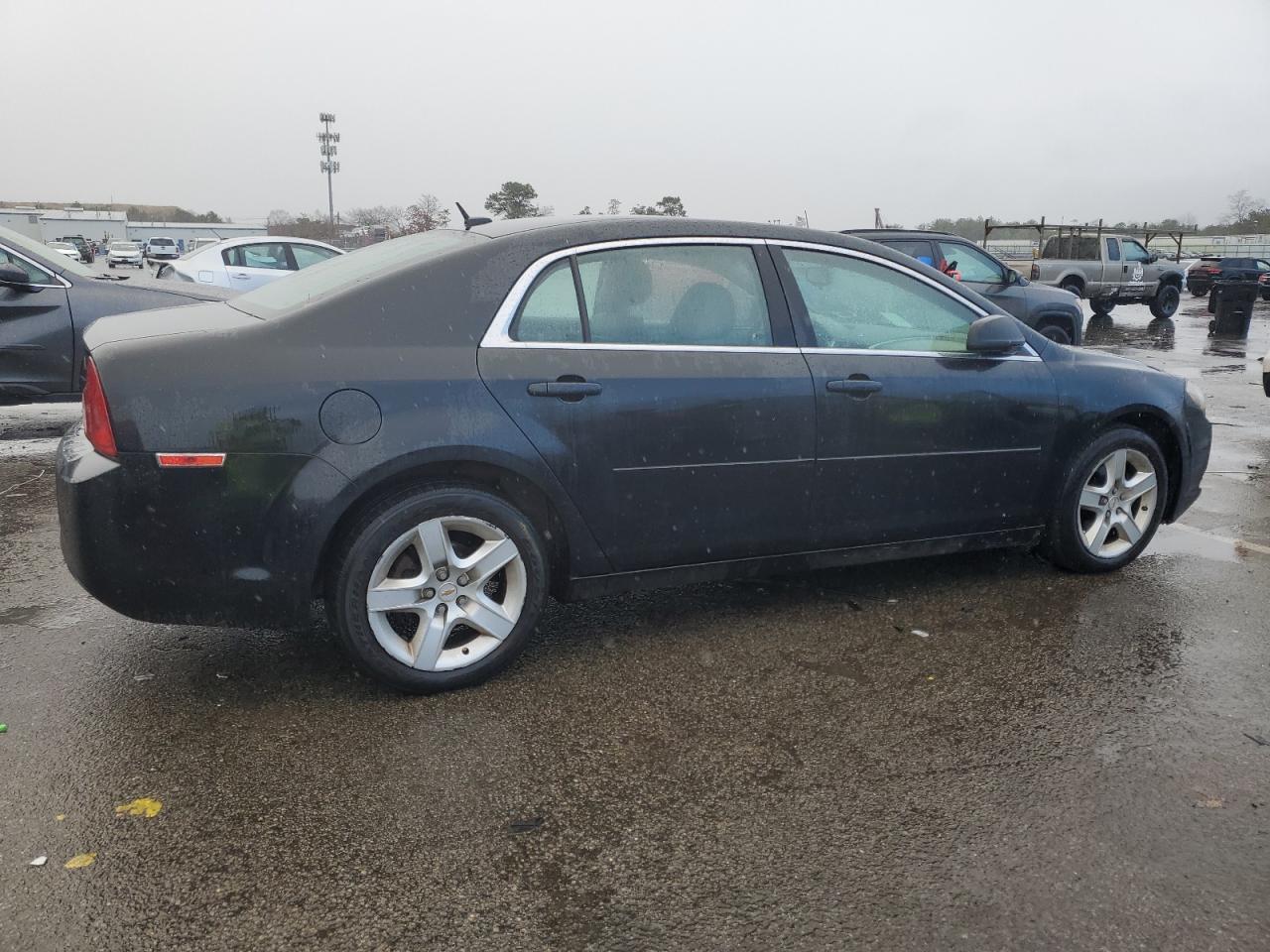 Image 3 of 2011 CHEVROLET MALIBU LS 2011 with VIN 1G1ZB5E15BF225085