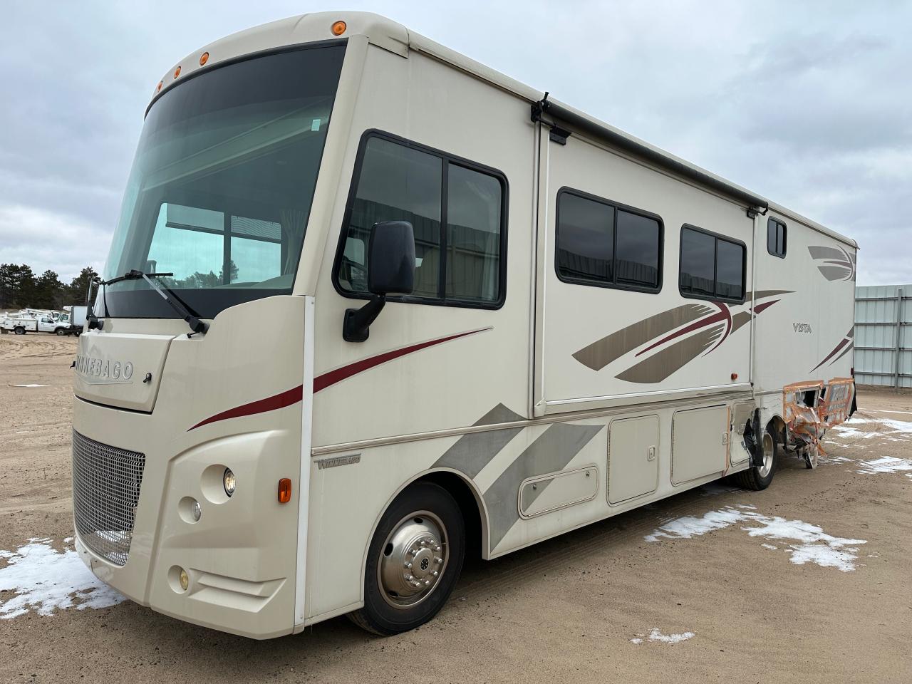 Изображение 2 2018 FORD F53  2018 с VIN 1F65F5DY9J0A05090
