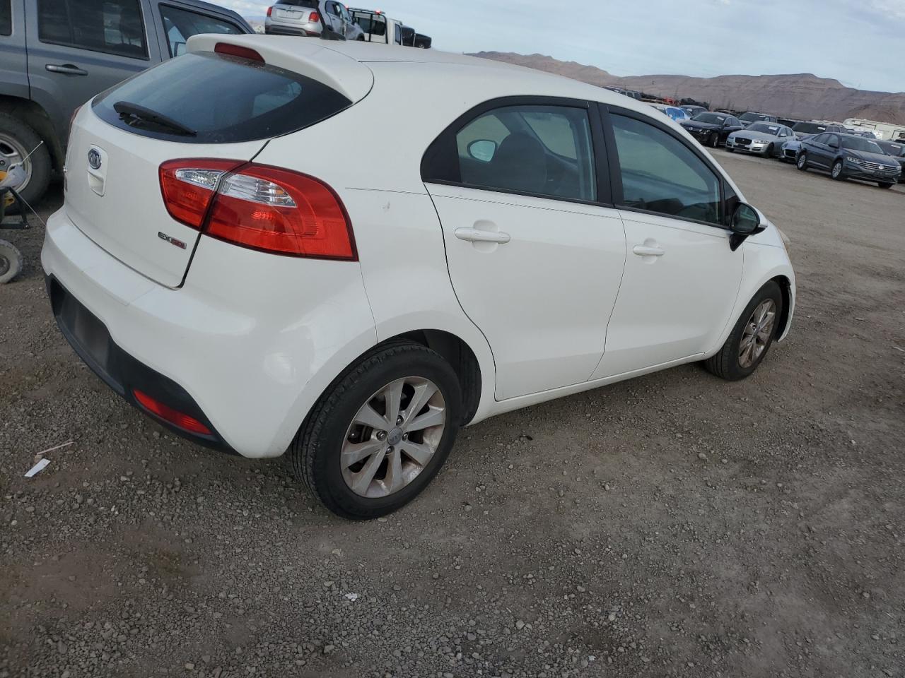 Obraz 3 z 2013 KIA RIO EX 2013 z VIN KNADN5A38D6104860