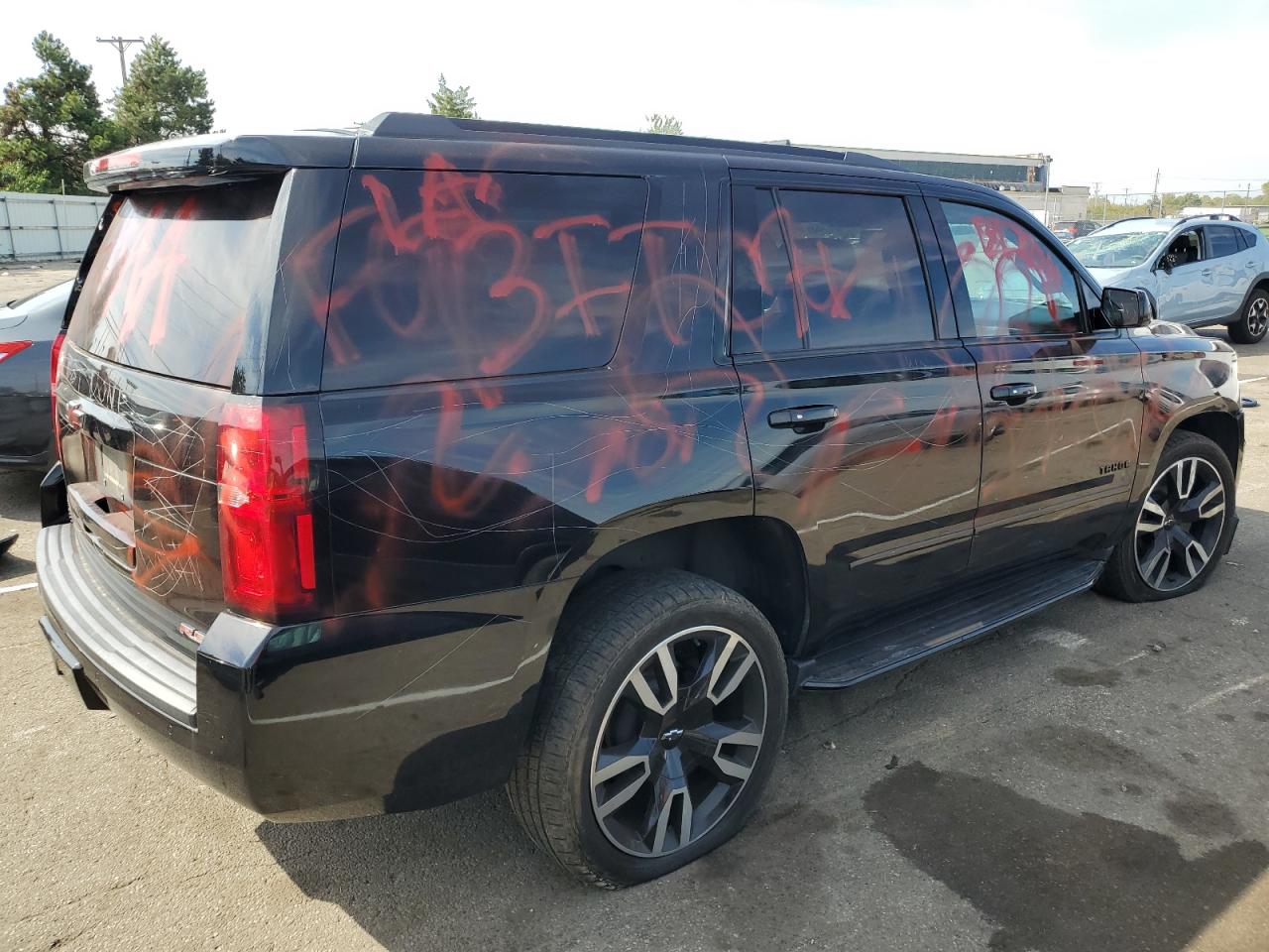 Obraz 3 z 2020 CHEVROLET TAHOE K1500 PREMIER 2020 z VIN 1GNSKCKJ5LR136822