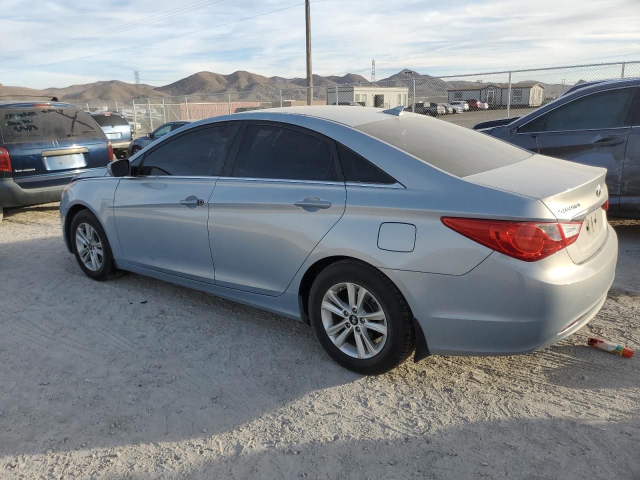 Image 2 of 2012 HYUNDAI SONATA GLS 2012 with VIN 5NPEB4AC0CH366855