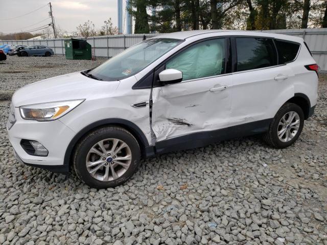 Image 1 of 2017 FORD ESCAPE SE 2017 with VIN 1FMCU0GD2HUE76972