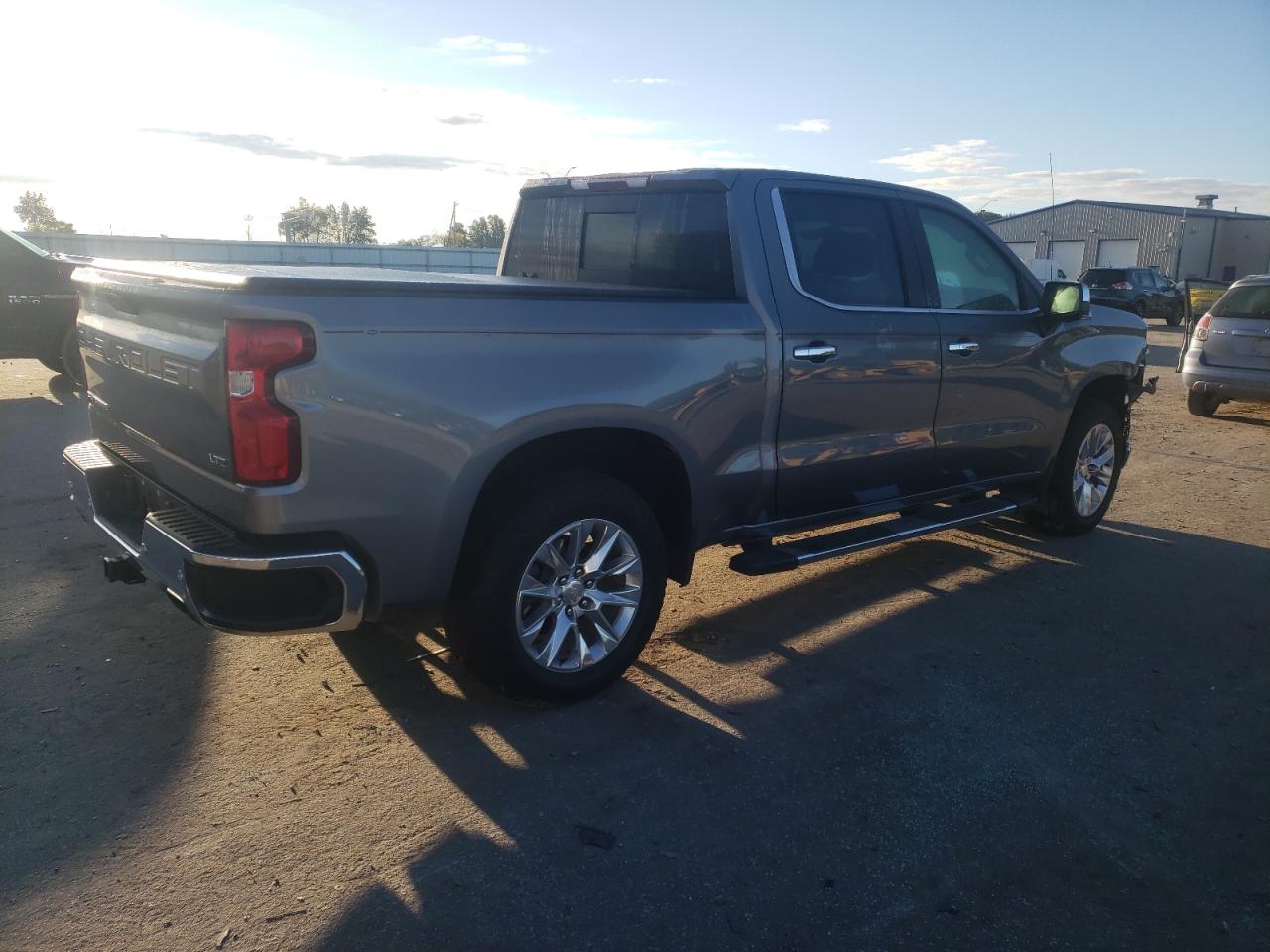 Obraz 3 z 2021 CHEVROLET SILVERADO K1500 LTZ 2021 z VIN 1GCUYGEL5MZ375700
