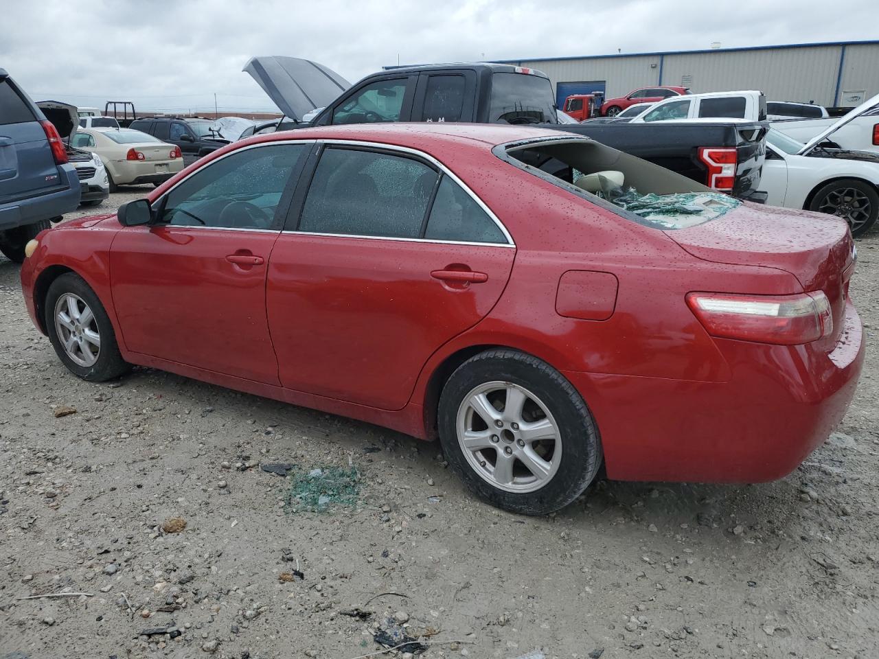 Image 2 of 2007 TOYOTA CAMRY CE 2007 with VIN 4T1BE46K47U036511