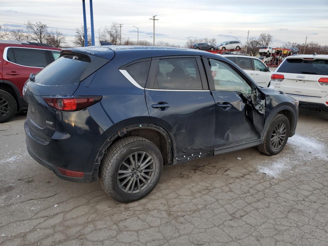 Image 3 of 2017 MAZDA CX-5 TOURING 2017 with VIN JM3KFBCL1H0111121