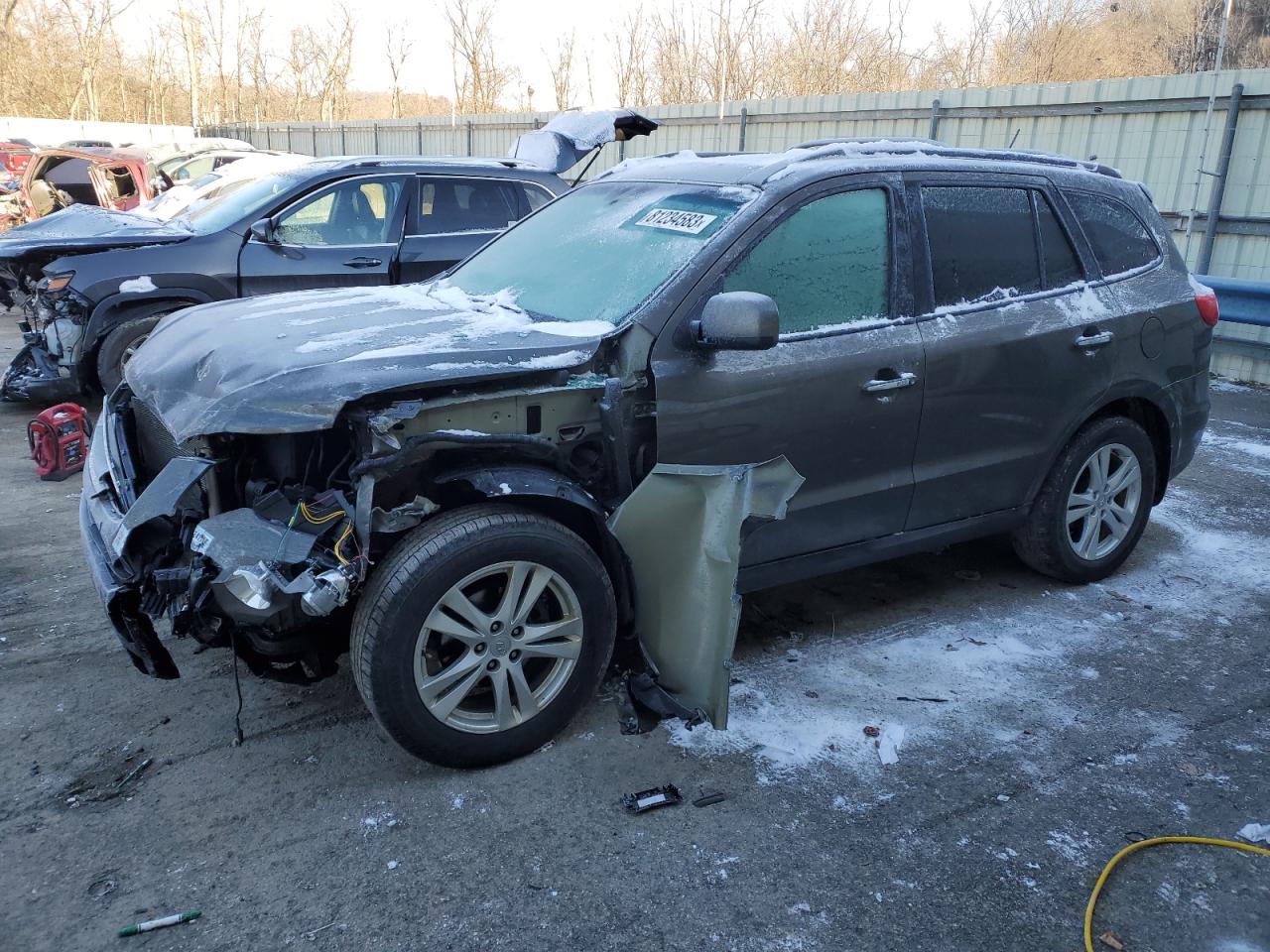Image 1 of 2012 HYUNDAI SANTA FE LIMITED 2012 with VIN 5XYZKDAG5CG160720