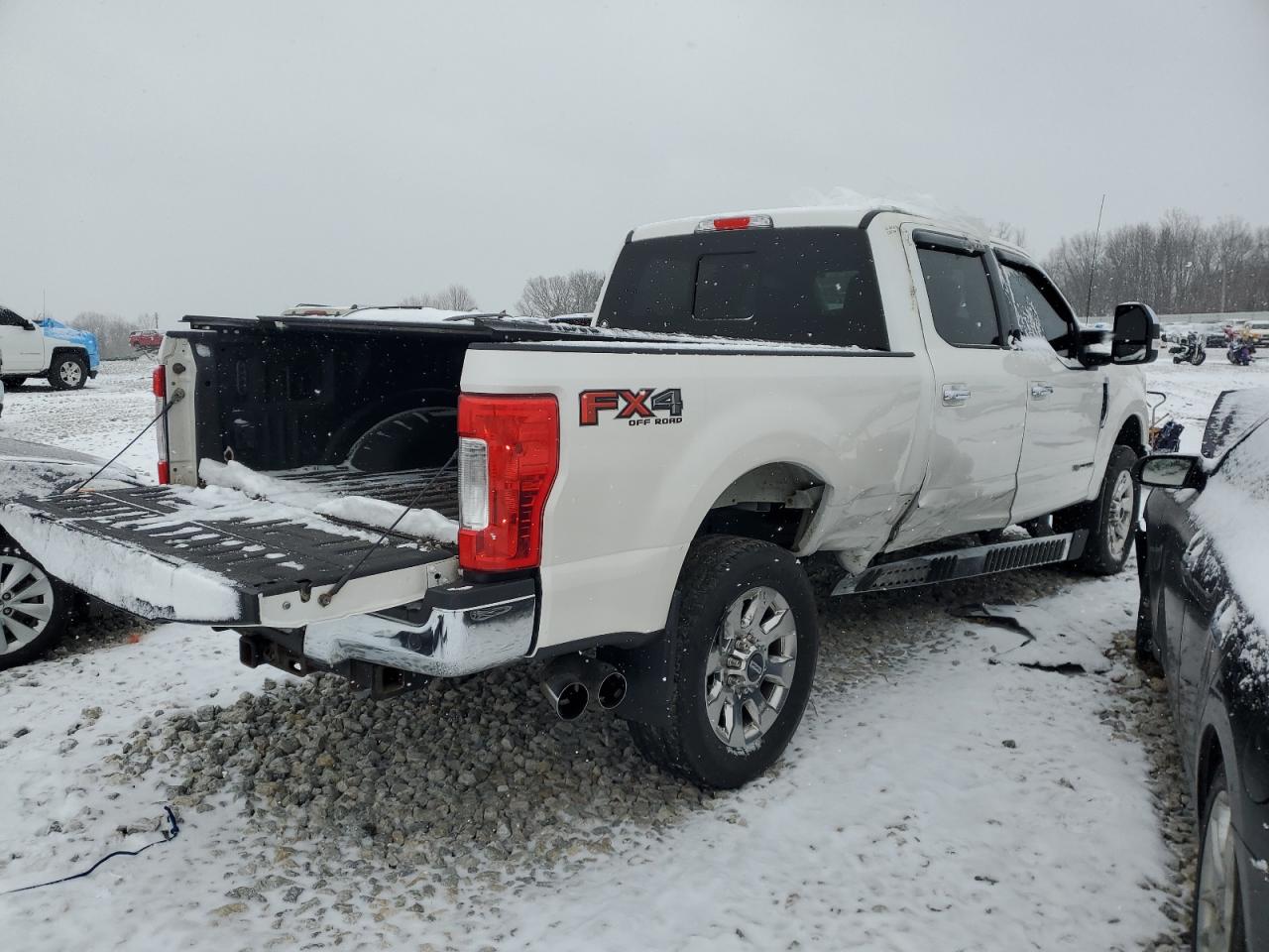 Изображение 3 2017 FORD F250 SUPER DUTY 2017 с VIN 1FT7W2BT0HEB31718
