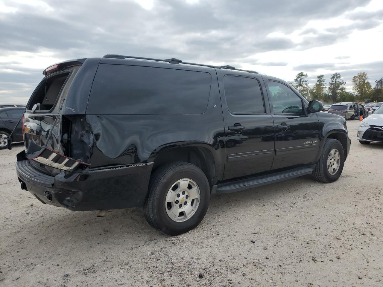 Obraz 3 z 2012 CHEVROLET SUBURBAN K1500 LT 2012 z VIN 1GNSKJE78CR135409