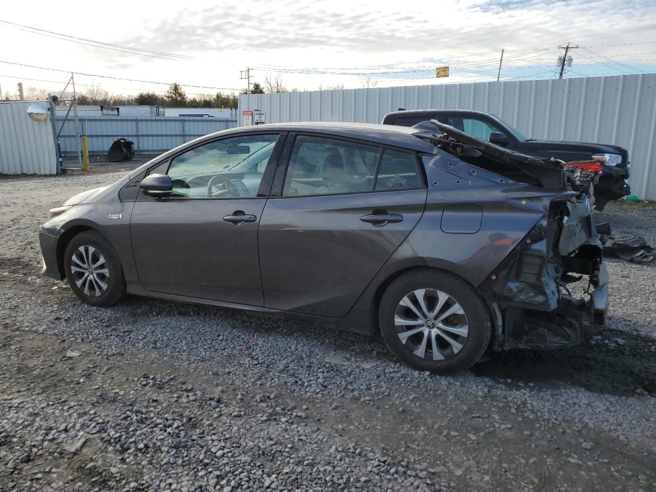 Изображение 2 2020 TOYOTA PRIUS PRIME LE 2020 с VIN JTDKARFP7L3124848