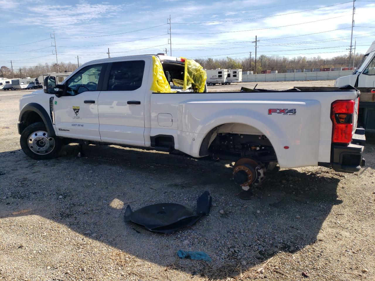 Obraz 2 z 2023 FORD F450 SUPER DUTY 2023 z VIN 1FT8W4DT1PEC40278