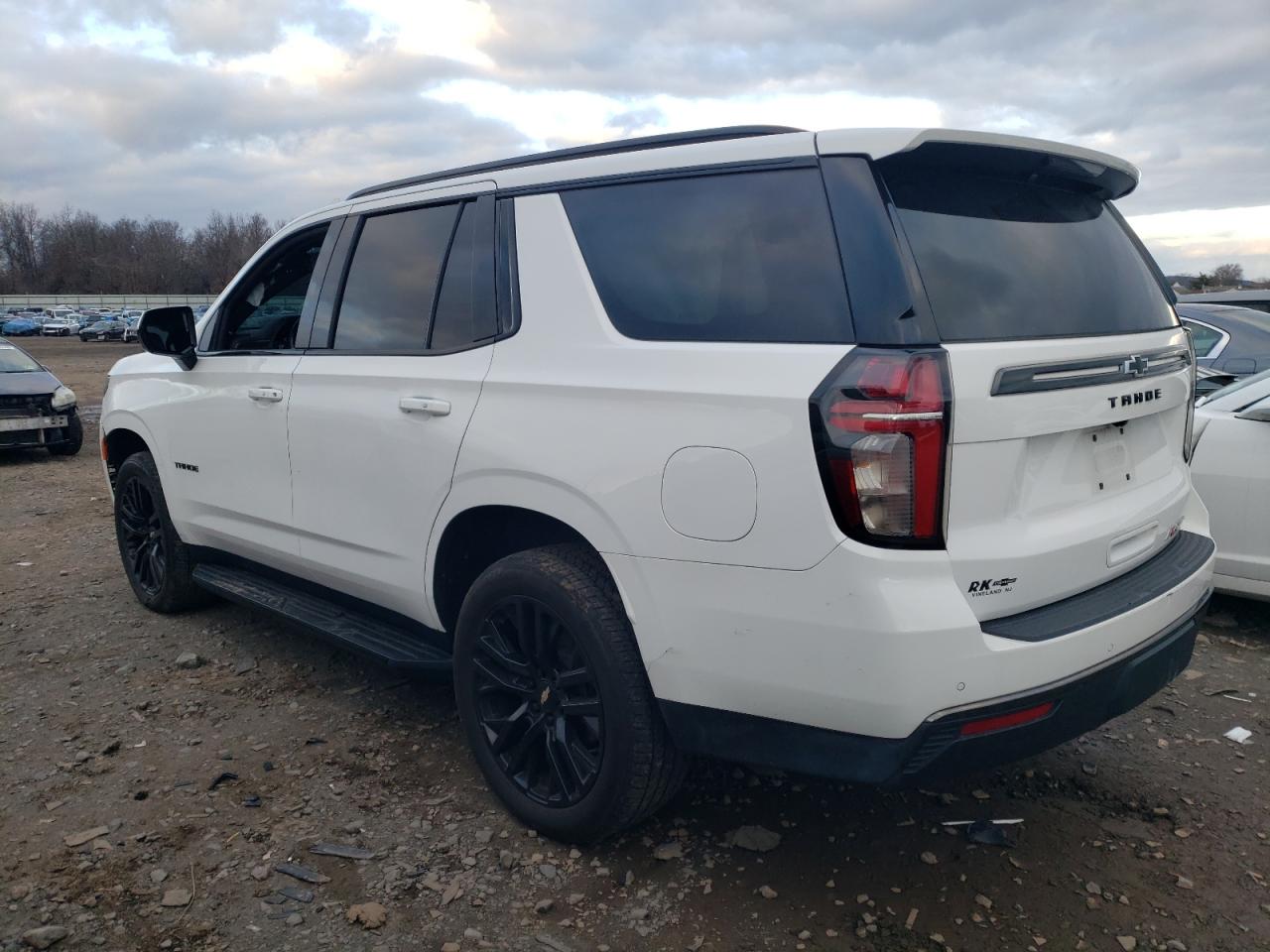 Obraz 2 z 2021 CHEVROLET TAHOE K1500 RST 2021 z VIN 1GNSKRKD5MR484750
