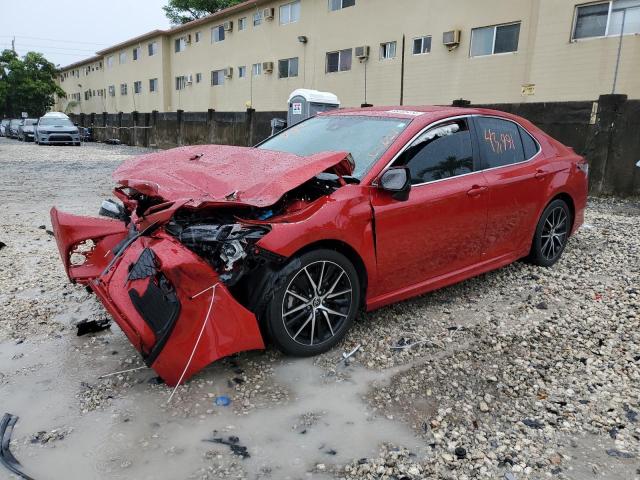 Obraz 1 z 2022 TOYOTA CAMRY SE 2022 z VIN 4T1G11AK4NU027750