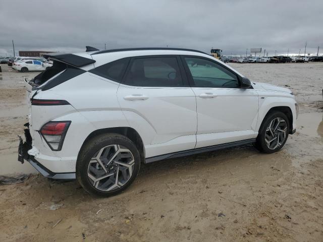 Obraz 3 z 2024 HYUNDAI KONA N LINE 2024 z VIN KM8HACA34RU028668