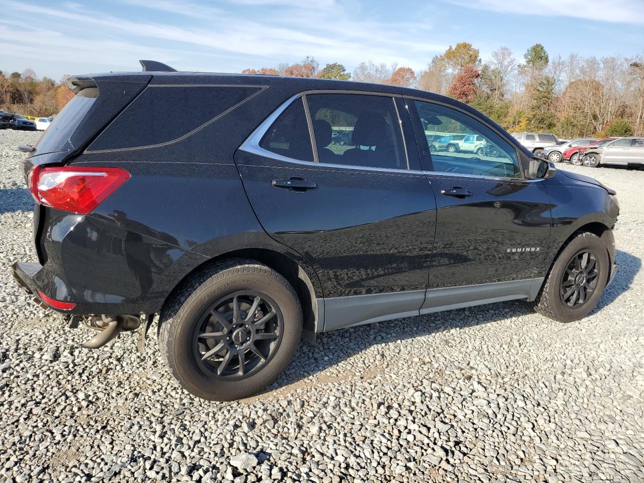 Image 3 of 2018 CHEVROLET EQUINOX LT 2018 with VIN 3GNAXJEV3JL314943
