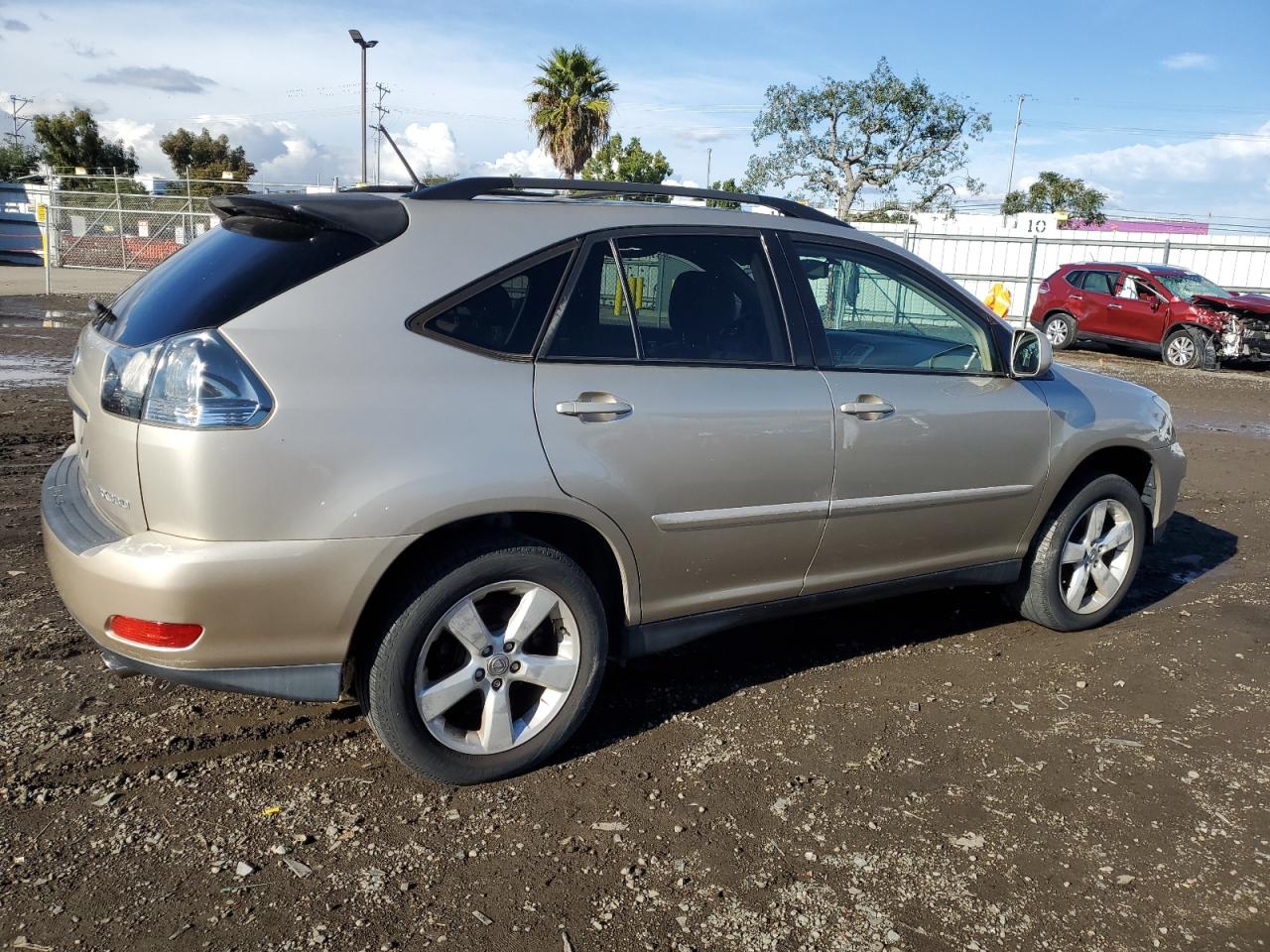 Изображение 3 2004 LEXUS RX 330 2004 с VIN JTJGA31U440014775