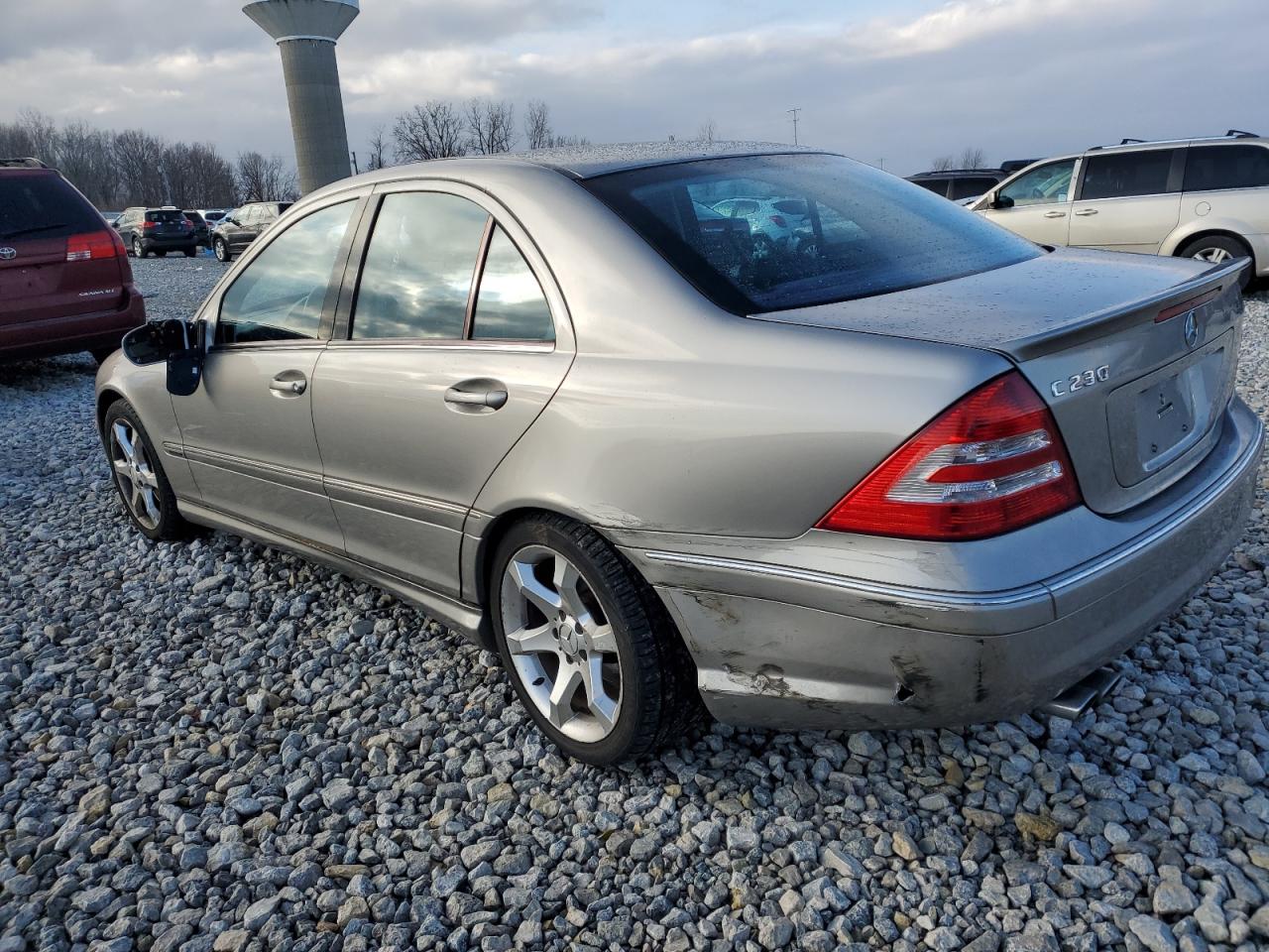 Image 2 of 2007 MERCEDES-BENZ C 230 2007 with VIN WDBRF52H97E023522