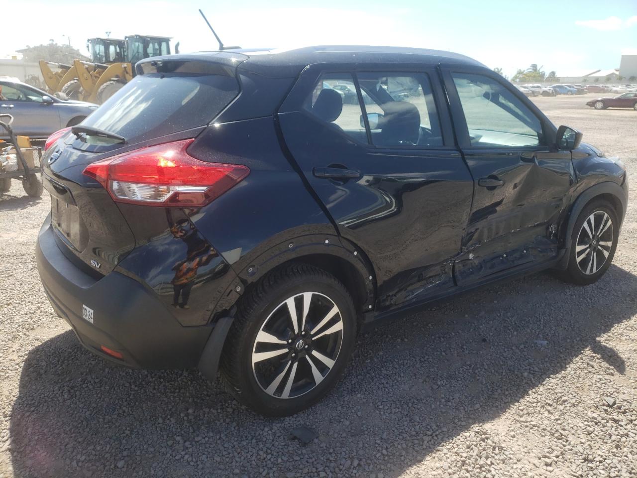 Obraz 3 z 2018 NISSAN KICKS S 2018 z VIN 3N1CP5CU4JL527096