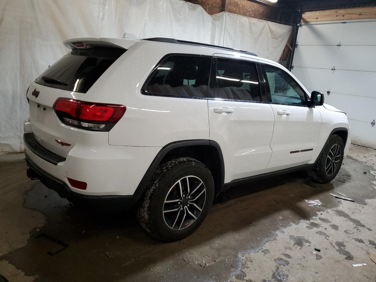 Obraz 3 z 2020 JEEP GRAND CHEROKEE TRAILHAWK 2020 z VIN 1C4RJFLT4LC272647